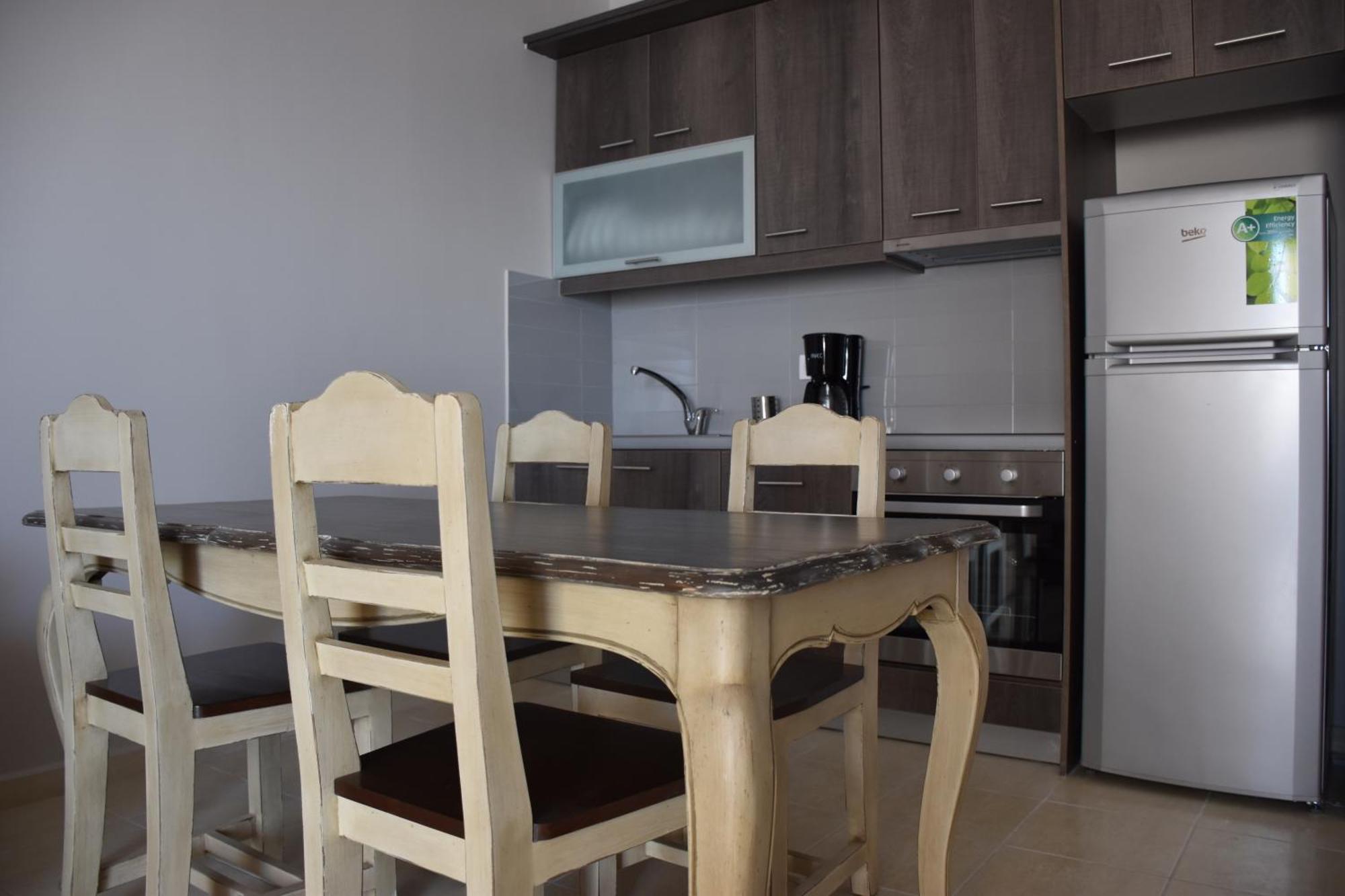Aperanto House Paralia Loutsas Værelse billede