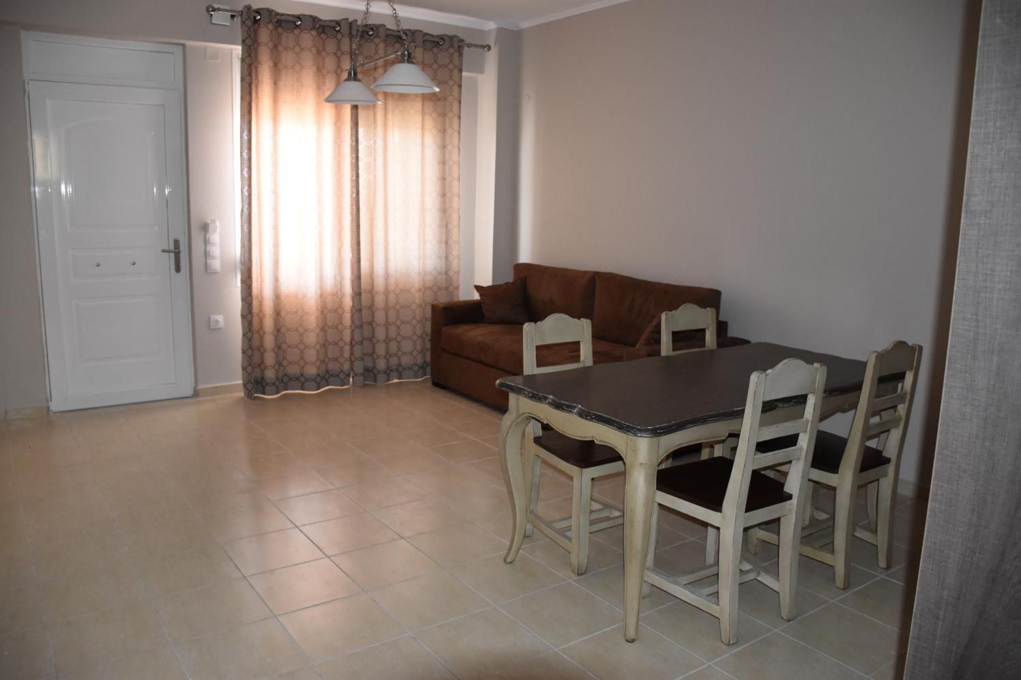 Aperanto House Paralia Loutsas Værelse billede