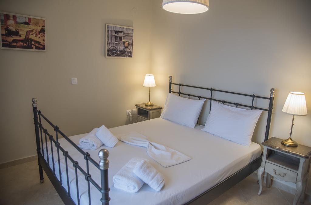 Aperanto House Paralia Loutsas Eksteriør billede